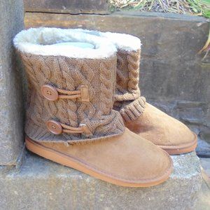 Serene Island Low-Knit Chestnut Ankle Boots